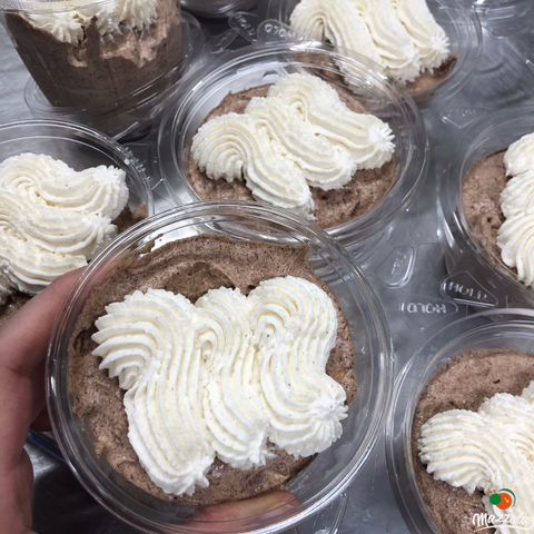 Mousse au chocolat avec crème fouetté (sans gluten)